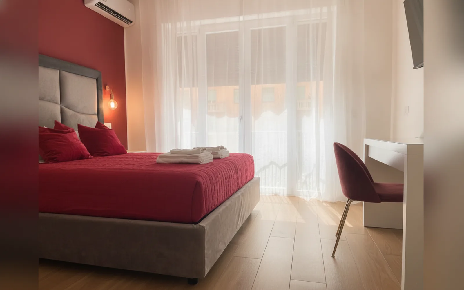 Camera con bagno privato — WOW ROME HOME, Roma (Lazio) (foto 36)