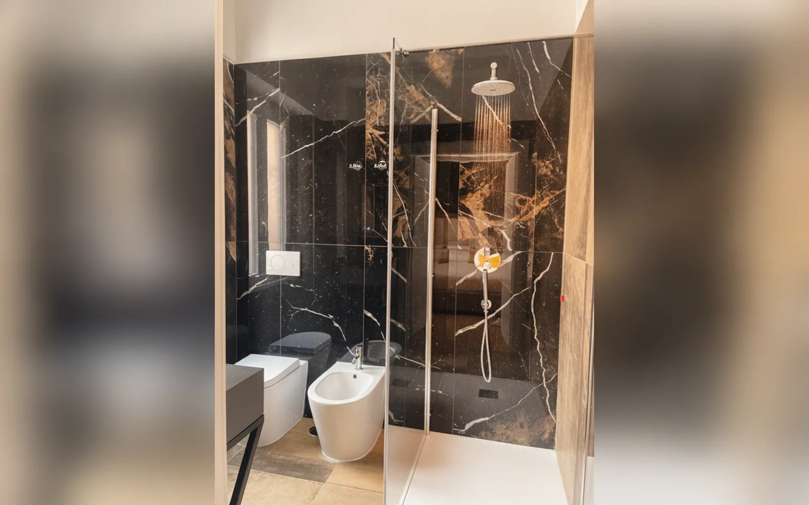 Camera con bagno privato — WOW ROME HOME, Roma (Lazio) (foto 60)